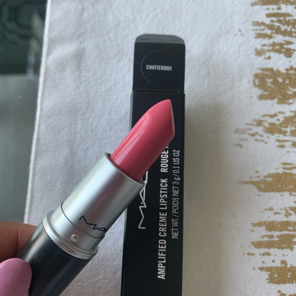 mac chatterbox lipstick